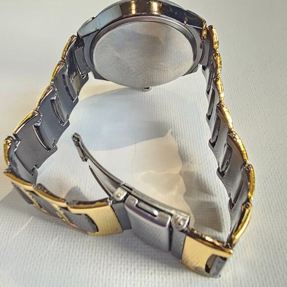 Orlando Black Gold Tone Quartz Analog Watch with Link Band 7.25" Wrist - Picture 16 of 16